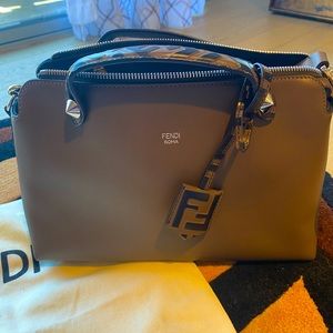 FENDI By The Way medium leather Boston Bag - brown